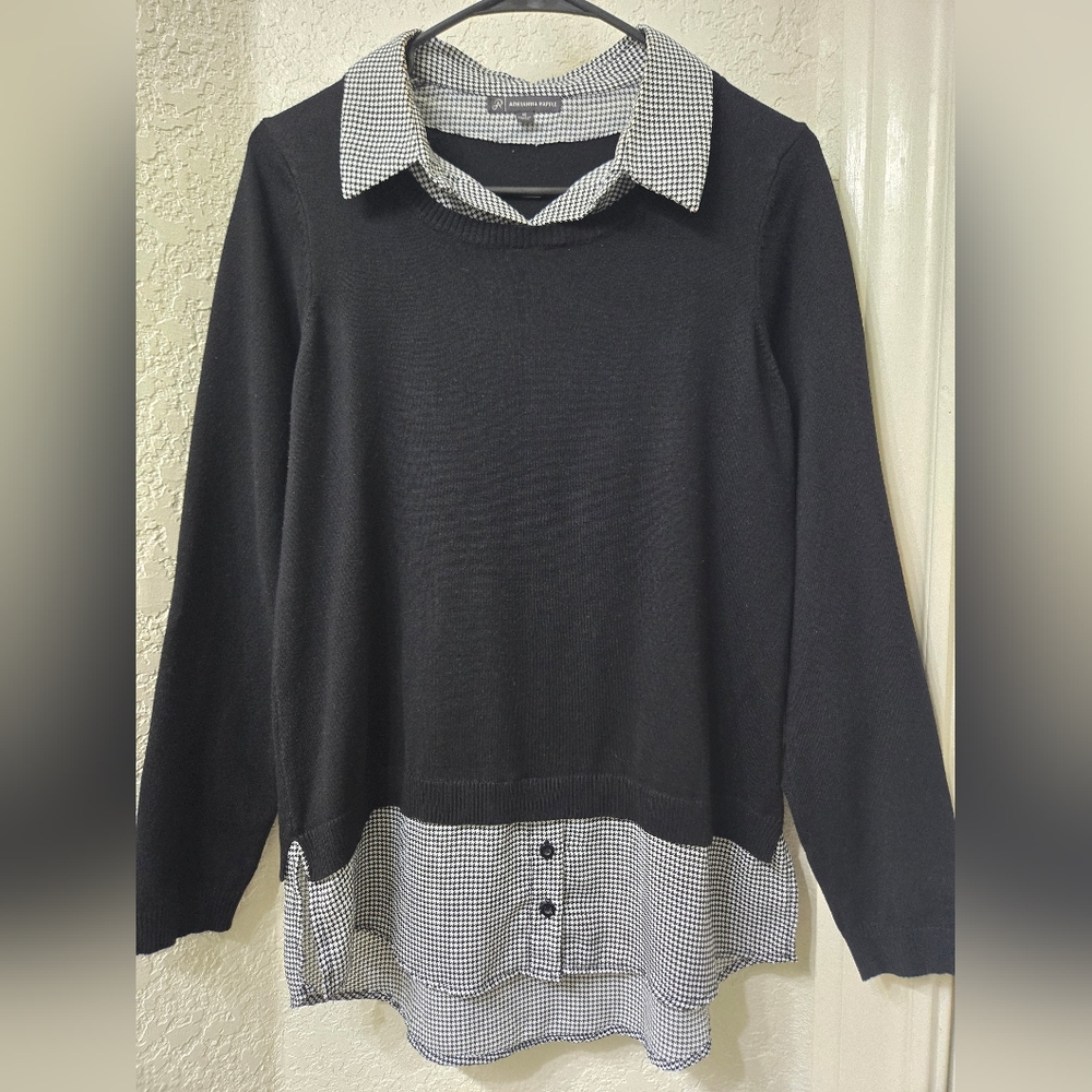 Mixed knit blouse